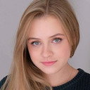 Emma Meisel als Steph Denisco