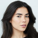 Kartiah Vergara als Irena