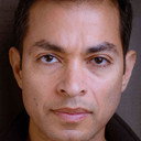 Martin Chavez als Ricardo