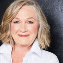 Sarah Benoit als 