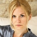Birte Hanusrichter als Cécile Katell