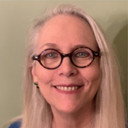Joan Pirkle als Dr. Cary Milton