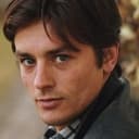 Alain Delon als Self