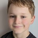 Logan Sawyer als Young Billy
