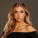 Anna Keefer als Adriana Rizzo