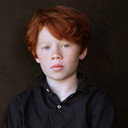 Ewan Wood als Leroy