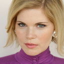 Caroline Macey als Clair