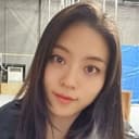 Luna Fujimoto als Kotoda Sakurako