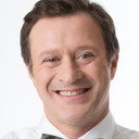 Stéphane Fallu als Self - Host