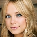 Nicole Paggi als Daisy