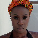 Anniwaa Buachie als Private Beverley