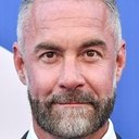 Jay Harrington als Ryan McGillian
