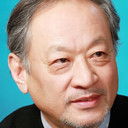 Song Yong-tae als General Kim