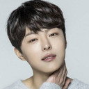 Park Si-Hwan als Nam Dong-Hyub
