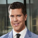 Fredrik Eklund als Himself