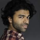 Sunny S. Walia als Corrupt Nepali Policeman #1