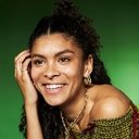 Thalissa Teixeira als Rosie's Nanny