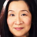 Regina Ohashi als Airline Representative