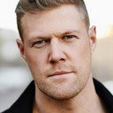 Mick Davies als Daniel