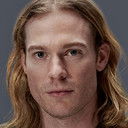 Sam Reid als John Cree