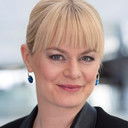 Anne Vig als Radio nyhedsoplæser