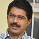 Subbu Panchu als Commissioner Vijaykumar