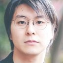 片山福十郎 als Daisuke Motomiya (voice)