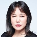 Kim Keum-soon als Prisoner 1