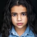 Pietra Castro als Izzy Cleary-Lopez