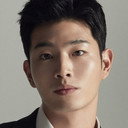 Lee Dong-ju als Jeong-in