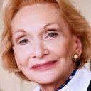 Siân Phillips als Margaret Corey