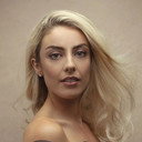 Claudia Haines-Cappeau als Grace
