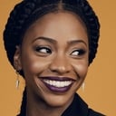 Teyonah Parris als Riva