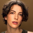 Haley Schwartz als Julie