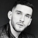 Daniel Ávila als Mau