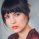 Dominique Bela als Betty Conklin