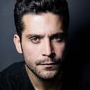 Cihat Süvarioğlu als Güvenlik Görevlisi