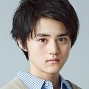 鈴鹿央士 als Kaoru Tōno (voice)