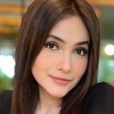 Dafina Jamasir als Yanti