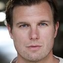 Will Lupardus als Richard Hill