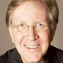 Robert Clotworthy als Charlie (voice)