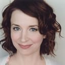 Erin Underwood als Lucinda