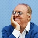 Renzo Arbore als Self