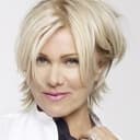 Deborra-Lee Furness als Esther Jacobs