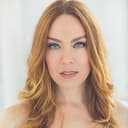 Kristin Condon als Val