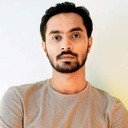 Shardul Bhardwaj als Manas