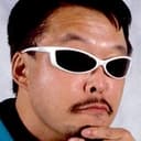 Kazuo Onoo als Sonny Onoo (Manager)