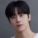 한수호 als Nam Dong-gi