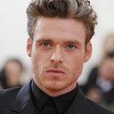 Richard Madden als Lieutenant Blake