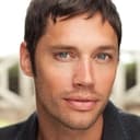 Jack Krizmanich als Aaron Spencer